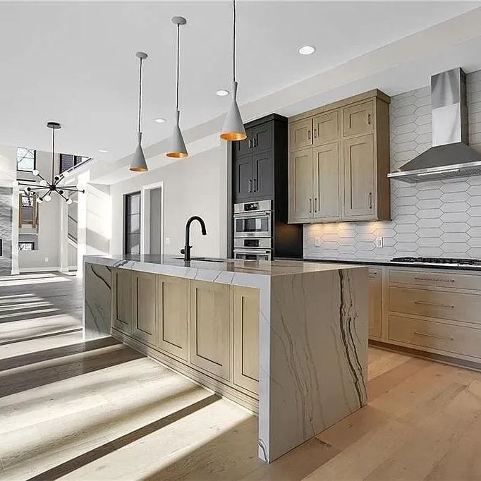 Kitchen Tile flooring | Carpet Masters, LLC.